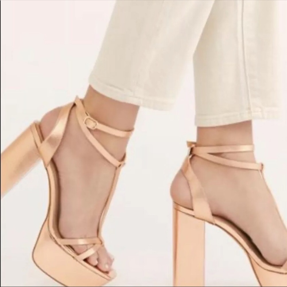 Free people copper platform shoe size 7 new 🌟🌟🌟